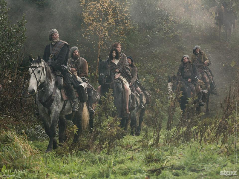 Illustration for article titled What Makes Outlander So Similar to Battlestar Galactica?